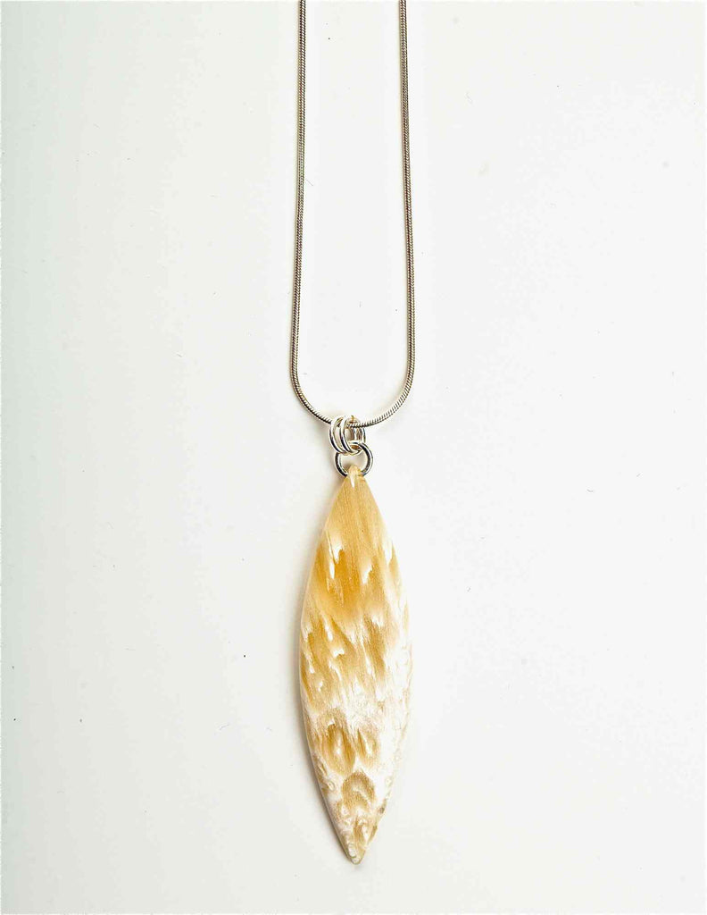 Sliver Series Muskox Horn Necklace - Fossilized Pattern